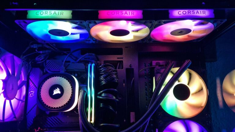 Corsair iCUE LINK TITAN RX 360 RGB im Test