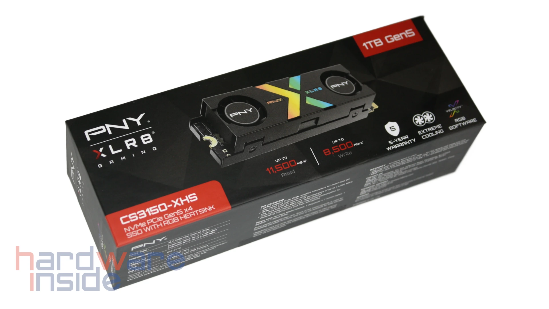 Die Verpackung der PNY XLR8 CS3150 1TB